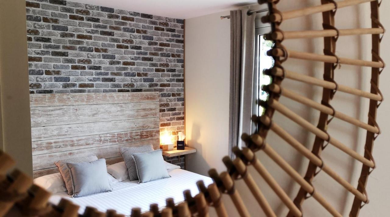 Pey La Tour - Logis Hotels & Restaurant Salleboeuf Luaran gambar