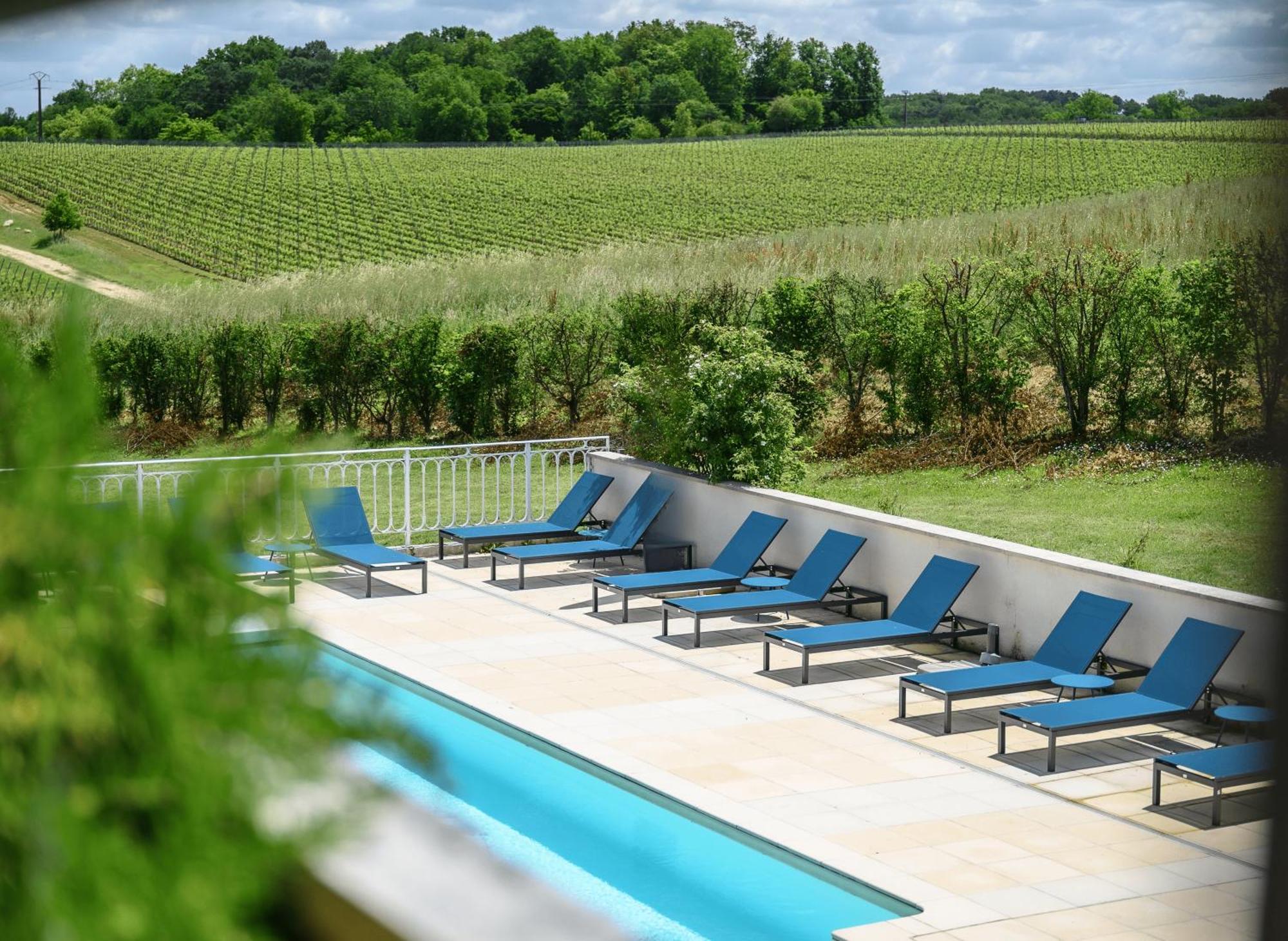 Pey La Tour - Logis Hotels & Restaurant Salleboeuf Luaran gambar