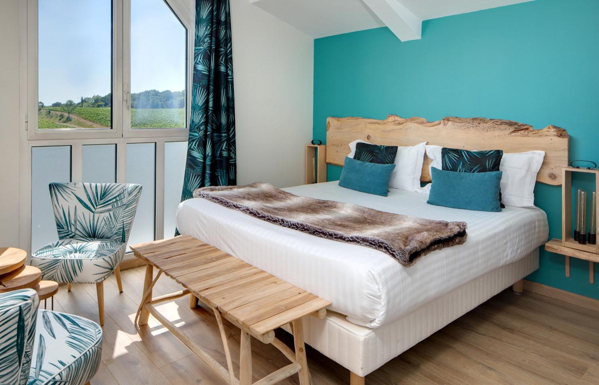 Pey La Tour - Logis Hotels & Restaurant Salleboeuf Luaran gambar