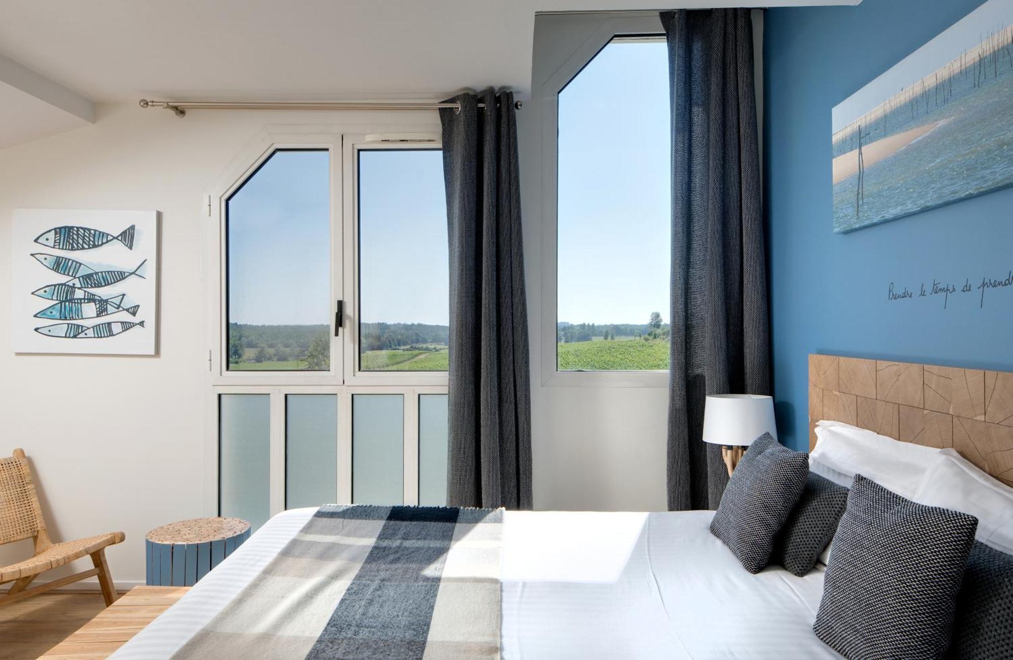 Pey La Tour - Logis Hotels & Restaurant Salleboeuf Luaran gambar