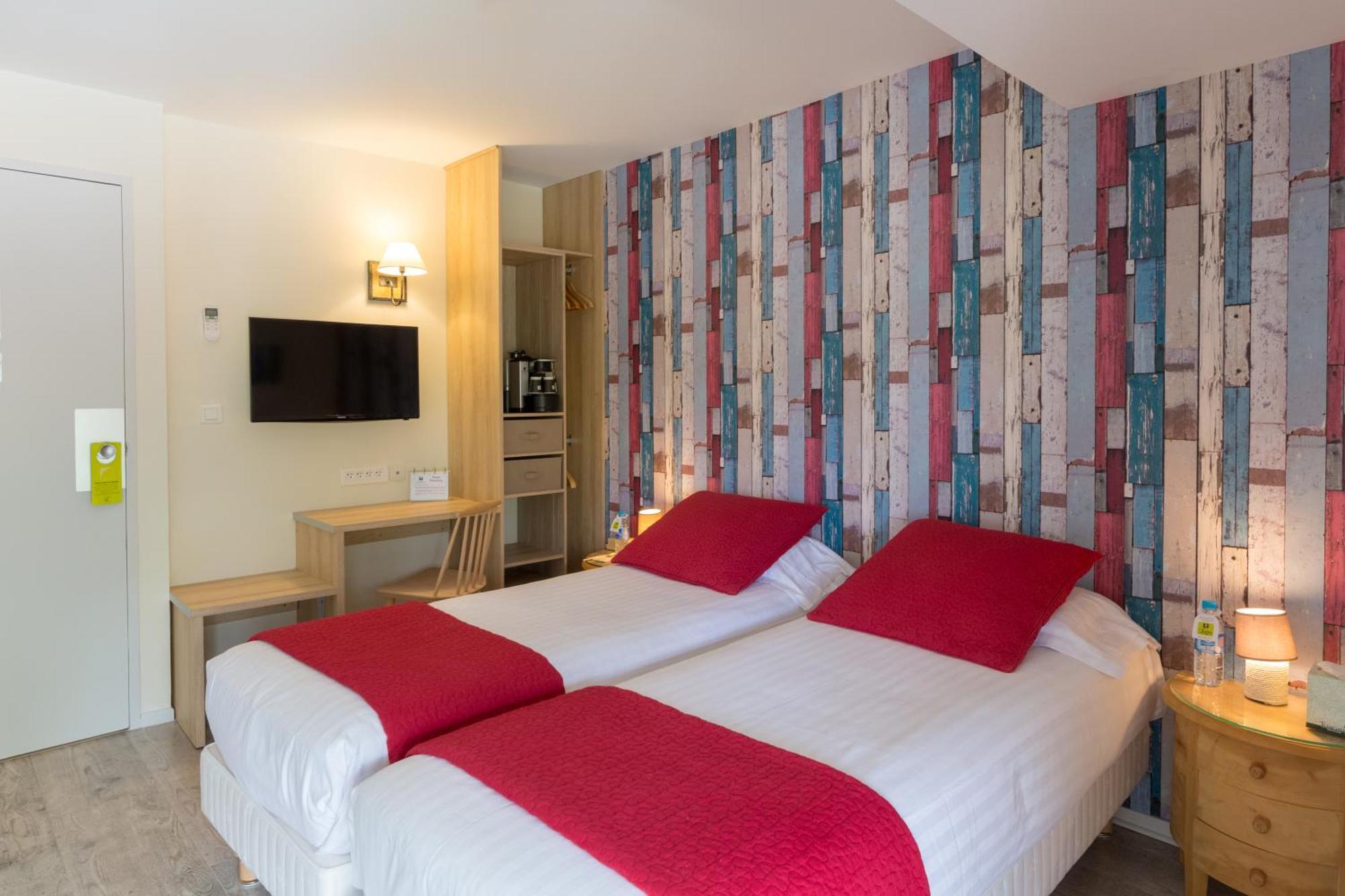 Pey La Tour - Logis Hotels & Restaurant Salleboeuf Bilik gambar