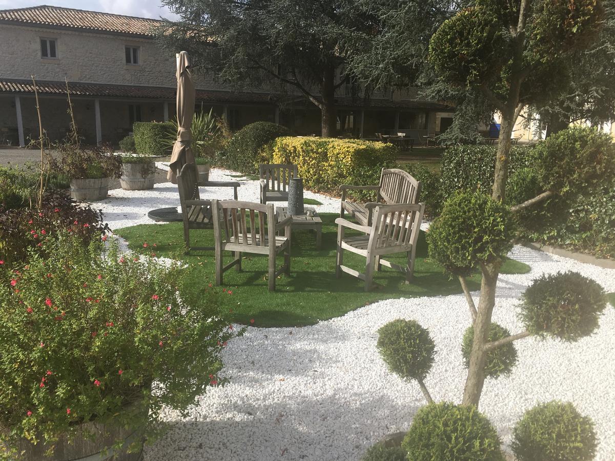 Pey La Tour - Logis Hotels & Restaurant Salleboeuf Luaran gambar